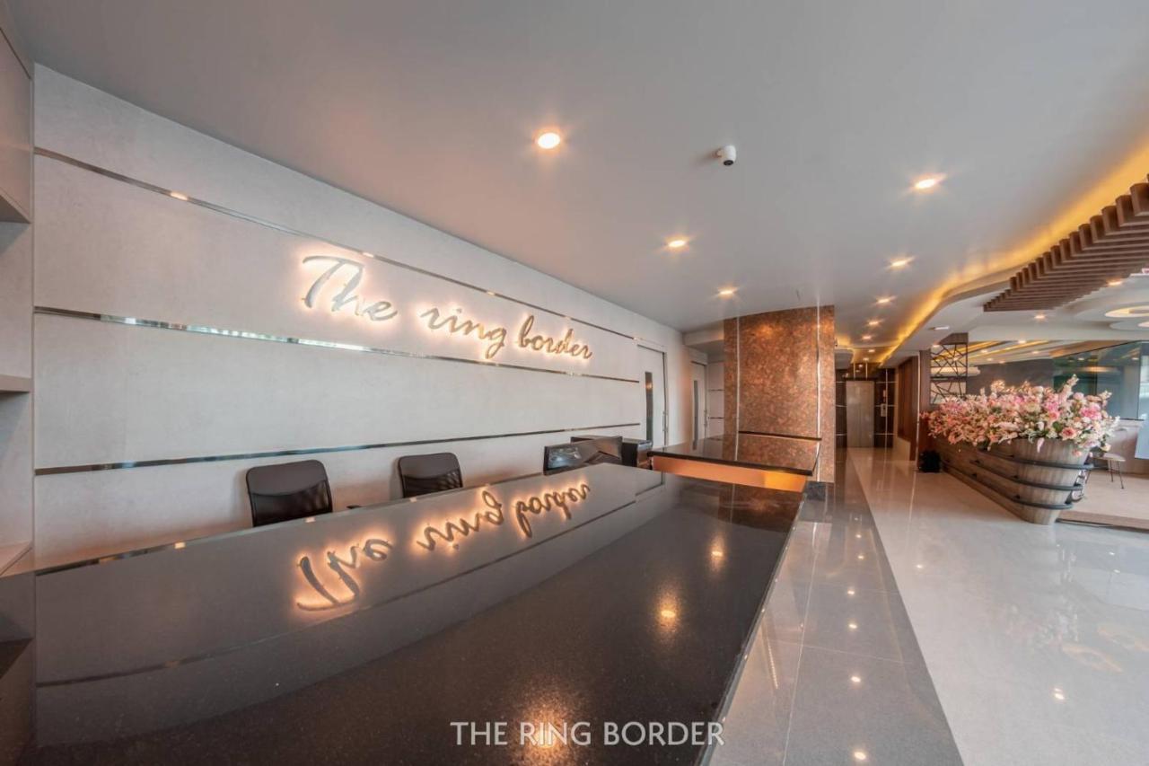 The Ring Border Hotel Ban Khlong Phruan Buitenkant foto