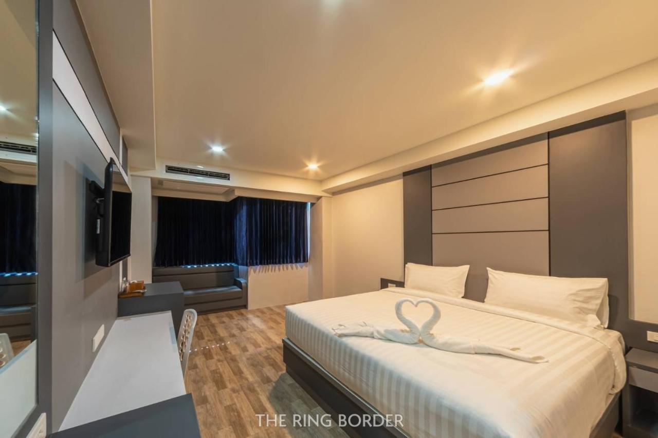 The Ring Border Hotel Ban Khlong Phruan Buitenkant foto