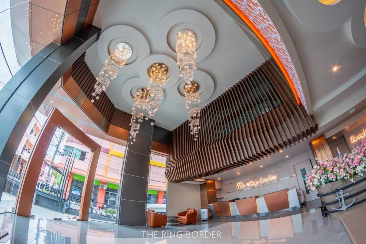 The Ring Border Hotel Ban Khlong Phruan Buitenkant foto